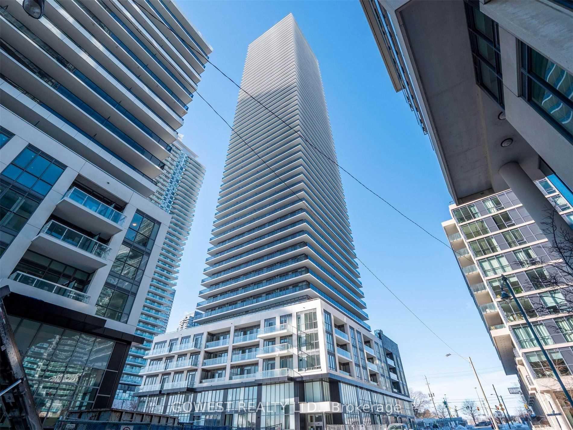 2 Bedrooms Condo at 70 Annie Craig,  Toronto For sale