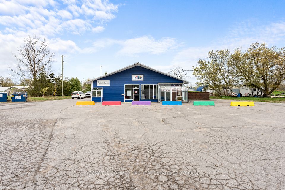 8262 County Road 2 Highway, Greater Napanee, ON K7K 3K6