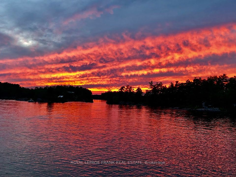 484 Juniper Island, Douro-Dummer, ON K0L 2C0