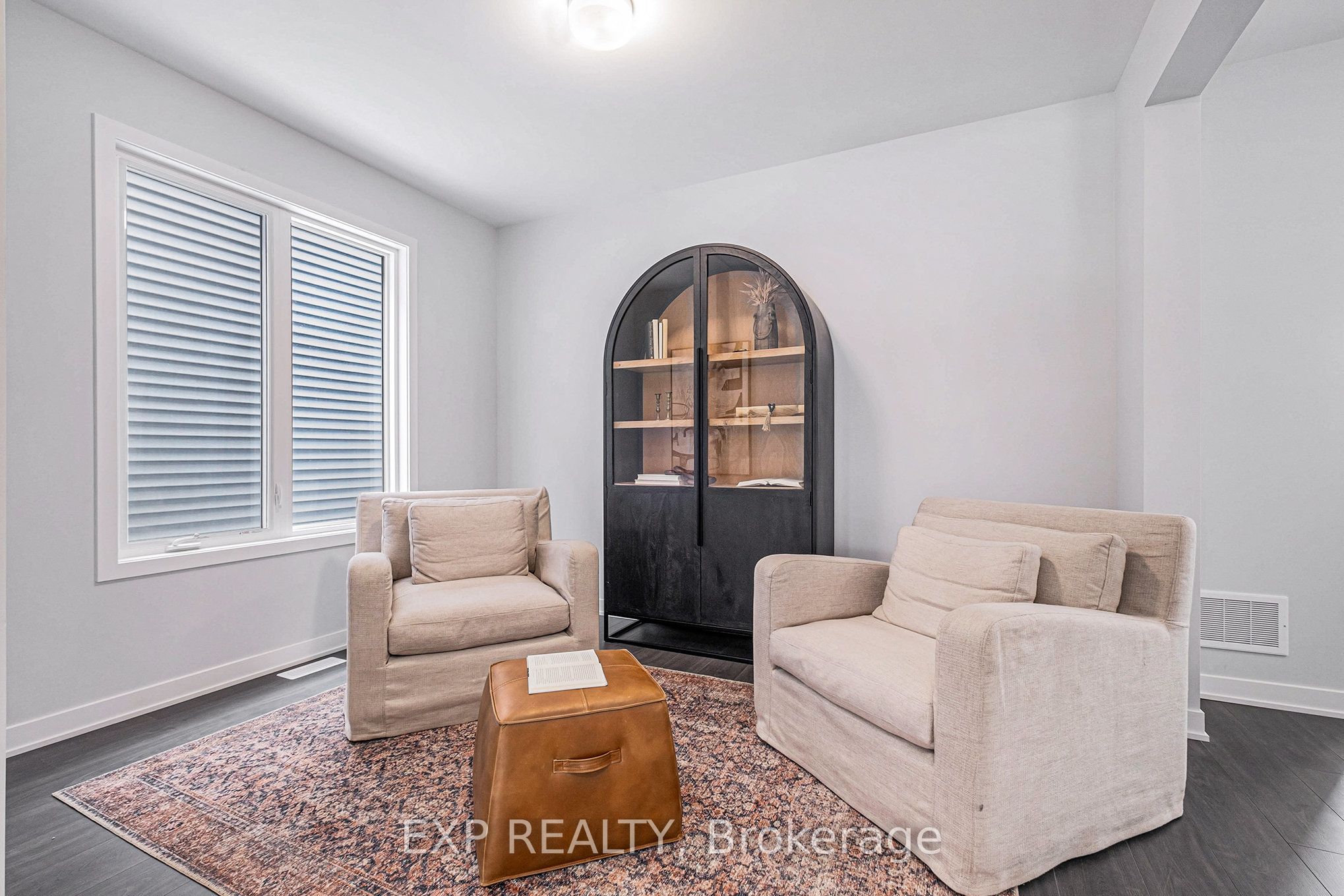 205 Parsnip Mews, Stittsville - Munster - Richmond 8209 - Goulbourn Twp From Franktown Rd/South To Rideau