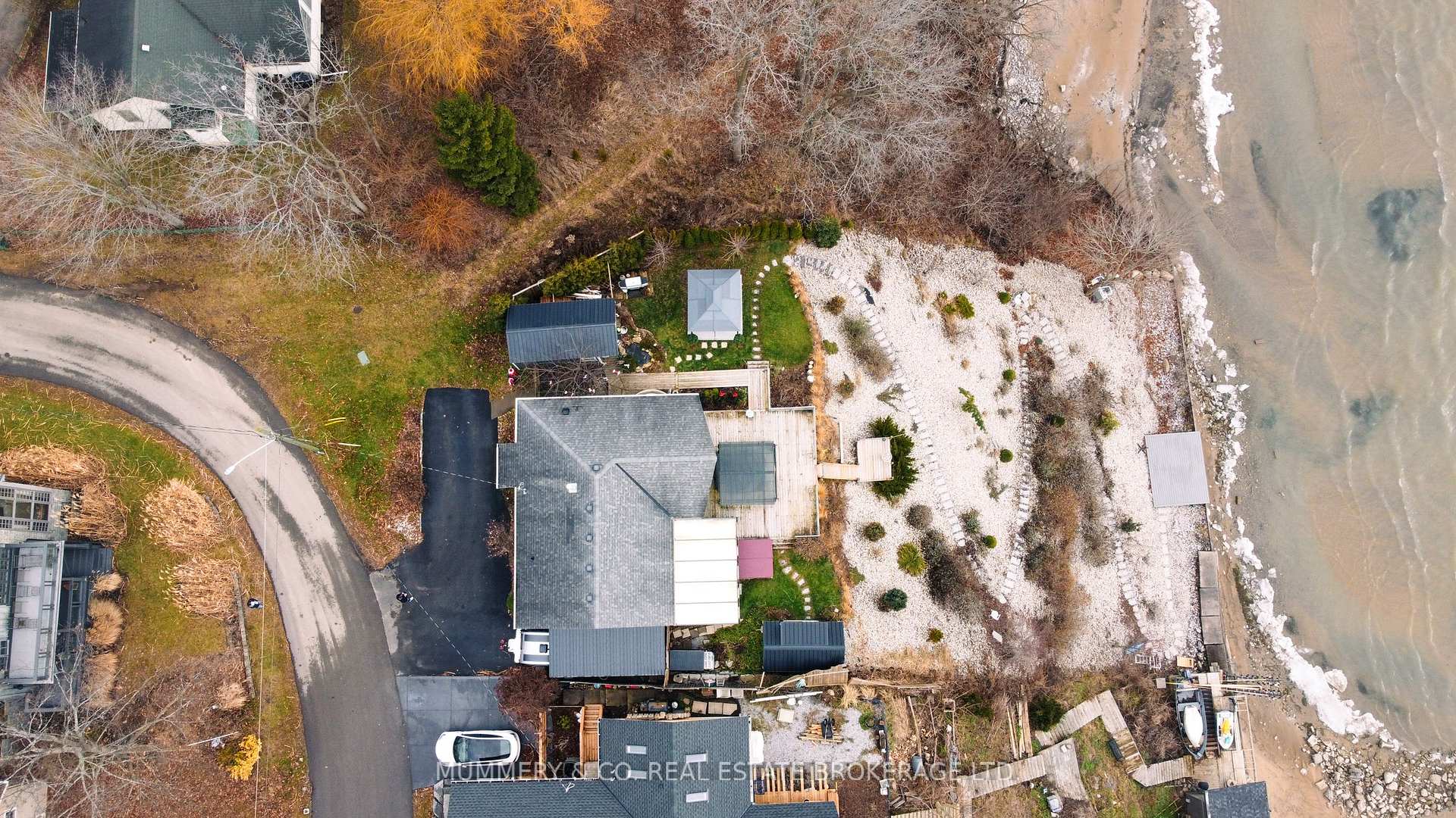 2023 Maple Boulevard ; MLS ID: X12137860