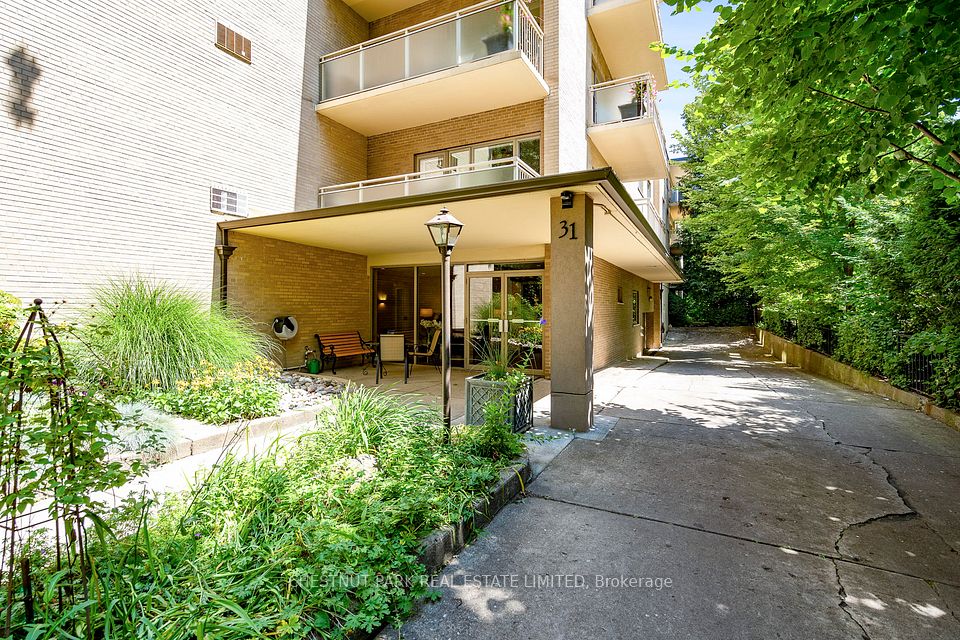 31 Rosedale