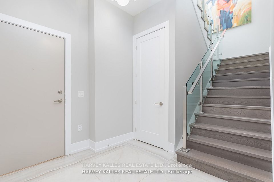 99 John Street 4802
