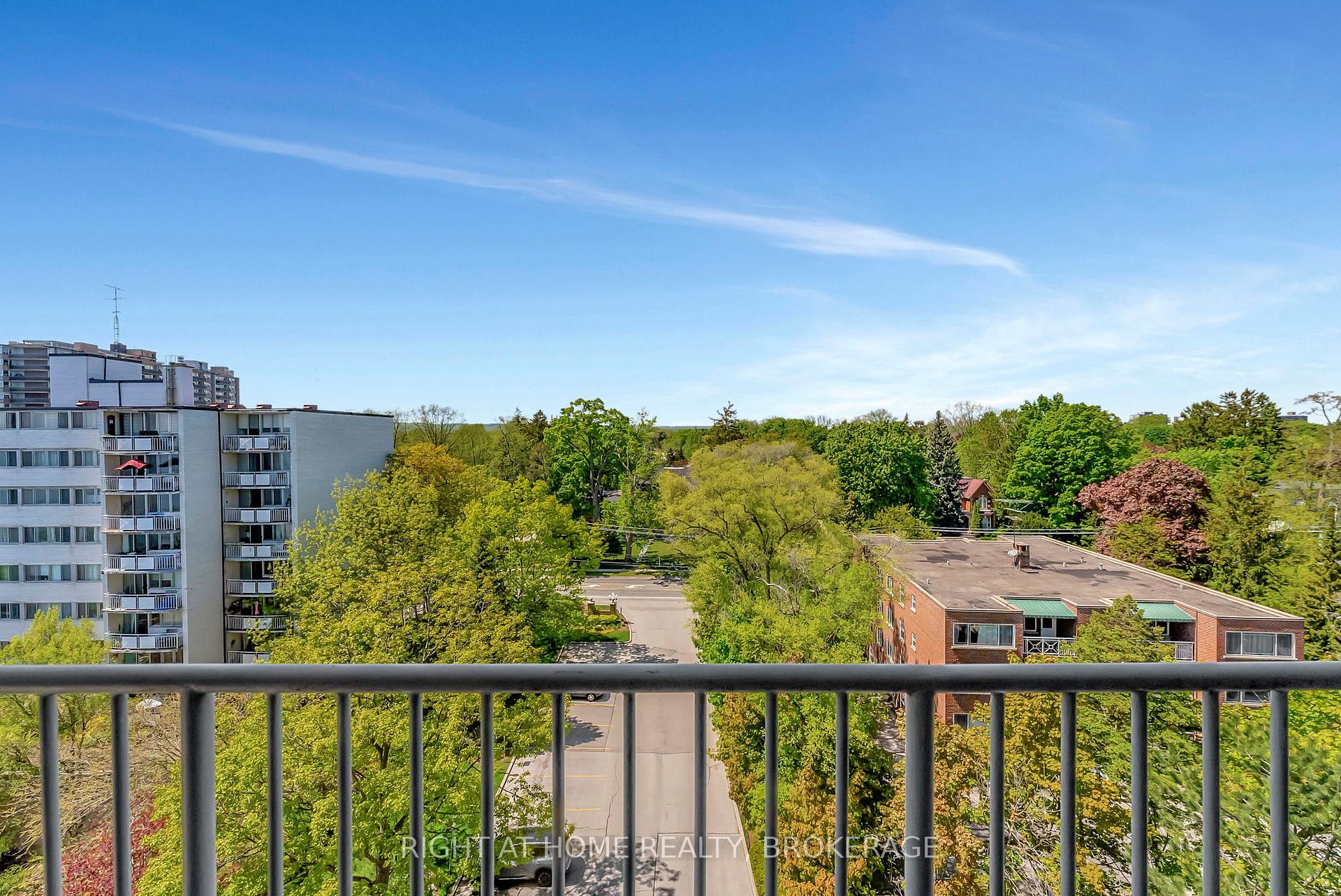 1 Bedroom Condo at 2190 Lakeshore, Burlington For sale