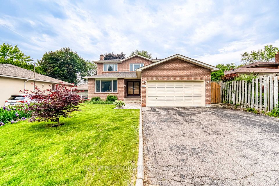 627 Conacher