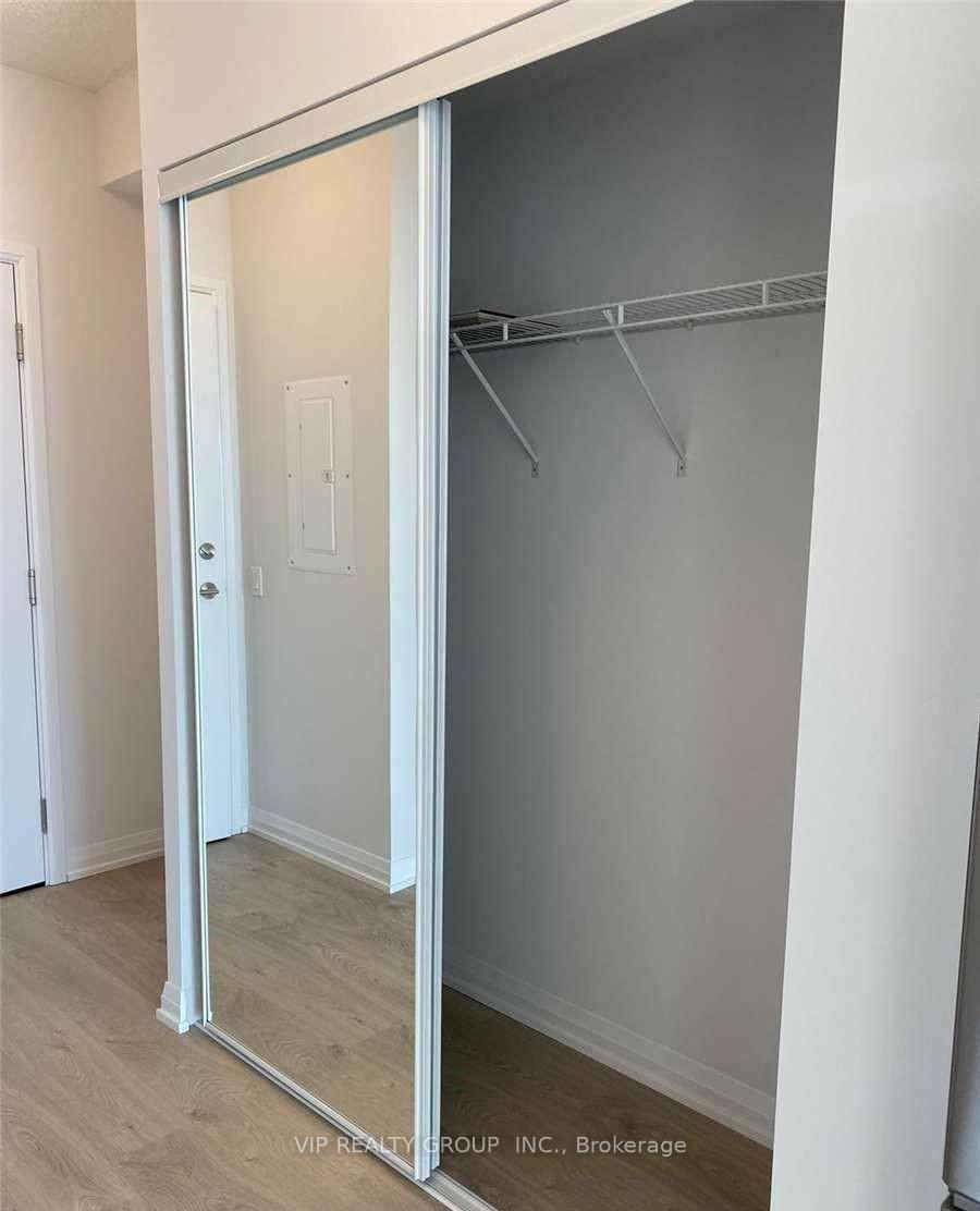 1 Bedroom Condo at 7895 Jane, Vaughan For sale
