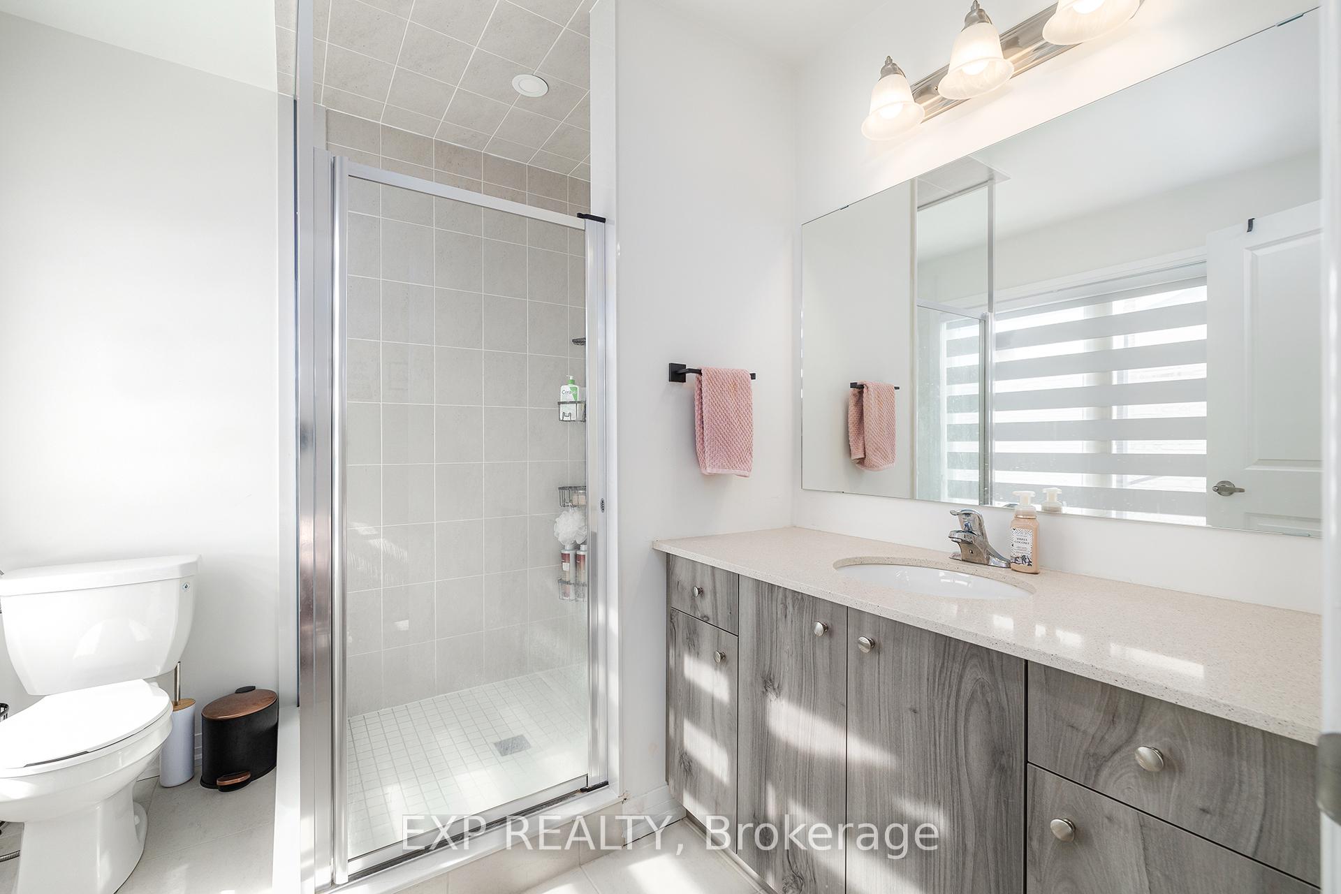 3 Bedrooms Condo at 469 Provident, Hamilton For sale