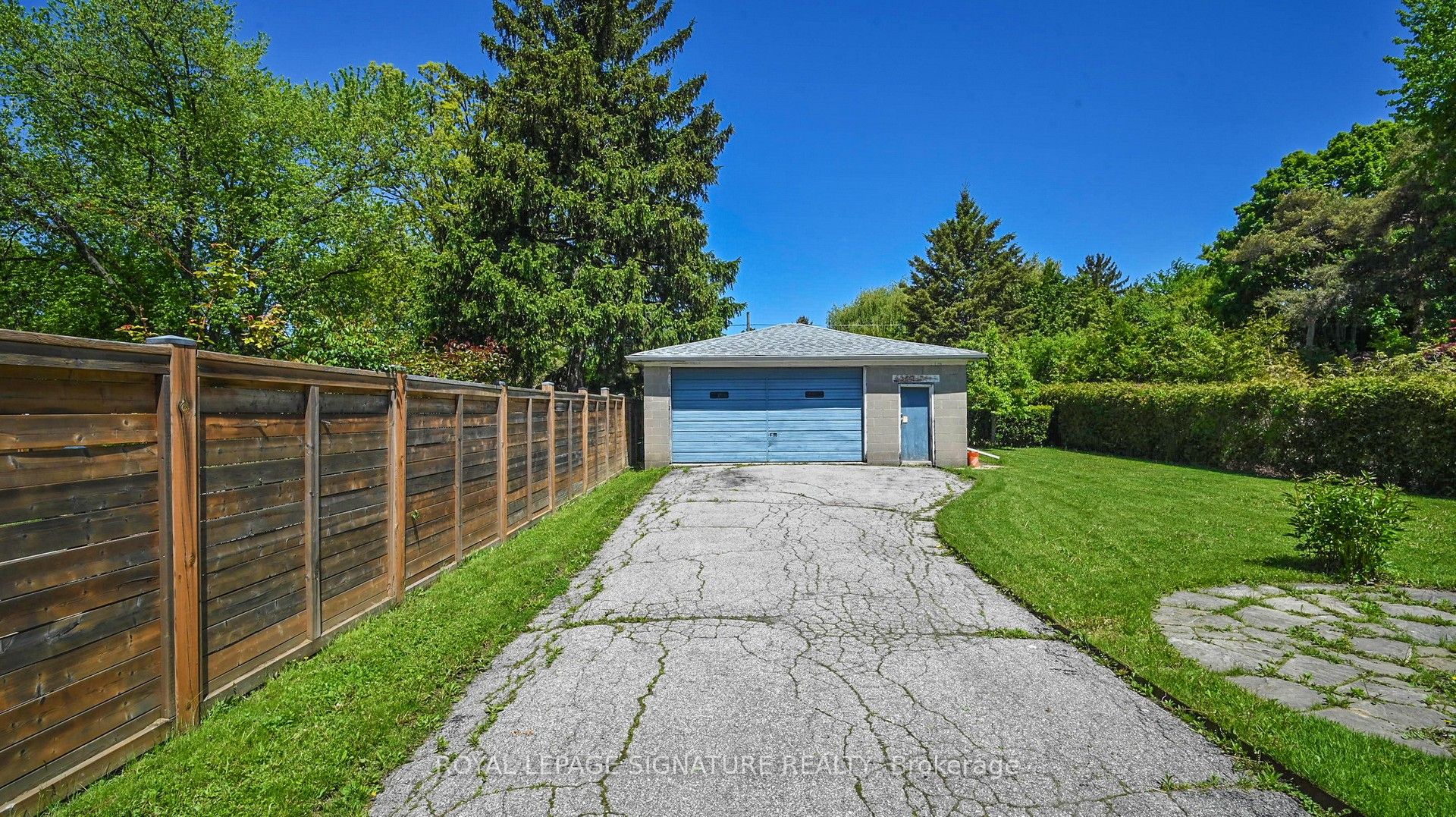 82 Northwood Drive