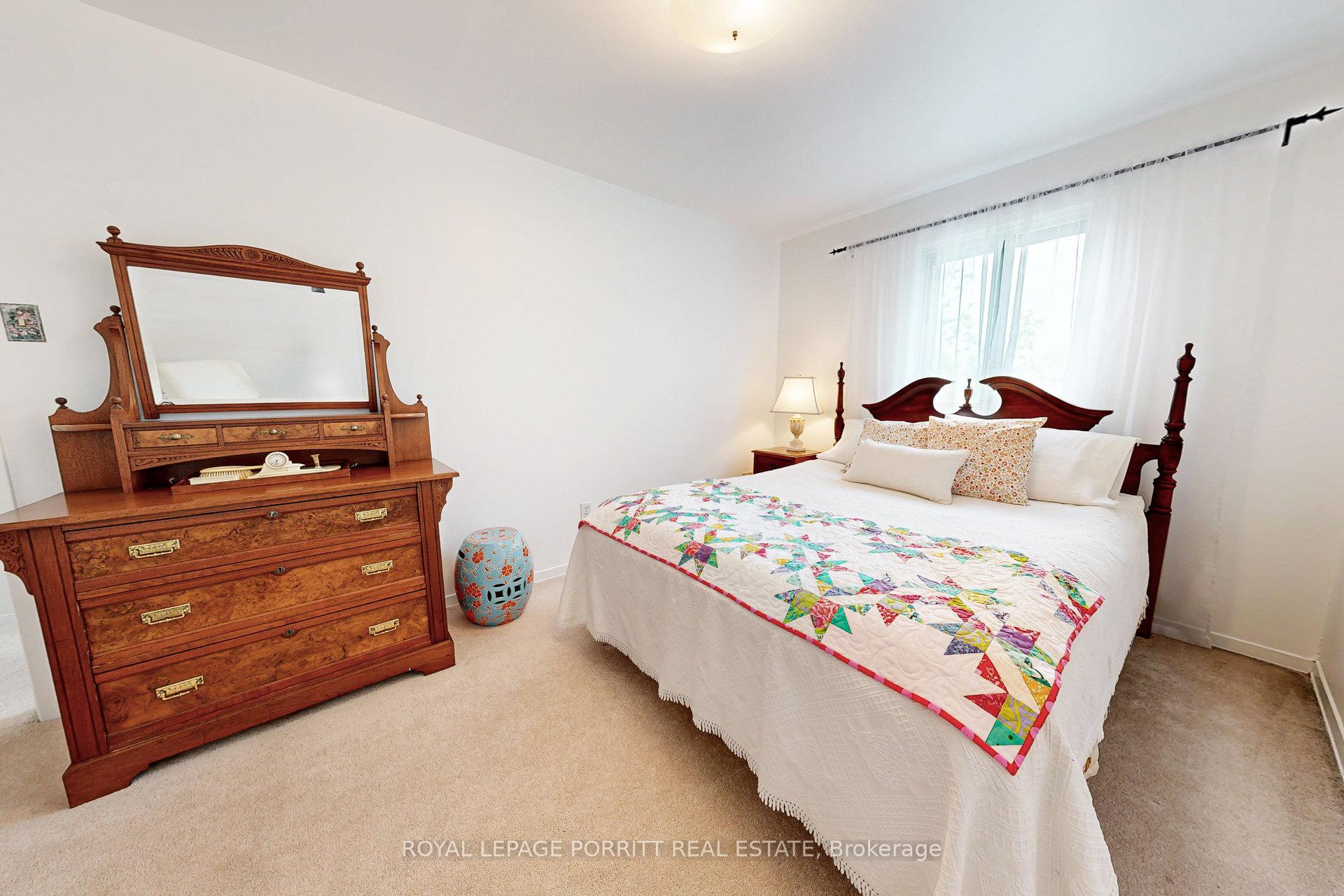 3 Bedrooms Condo at 3395 Cliff, Mississauga For sale