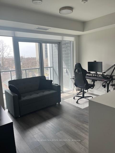 1 Bedroom Condo at 500 Brock,  Burlington For sale
