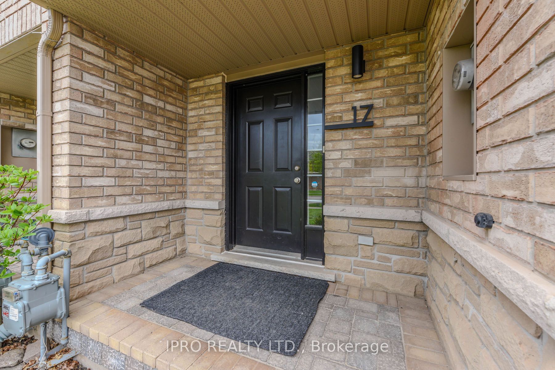 4055 Forest Run Avenue, #17