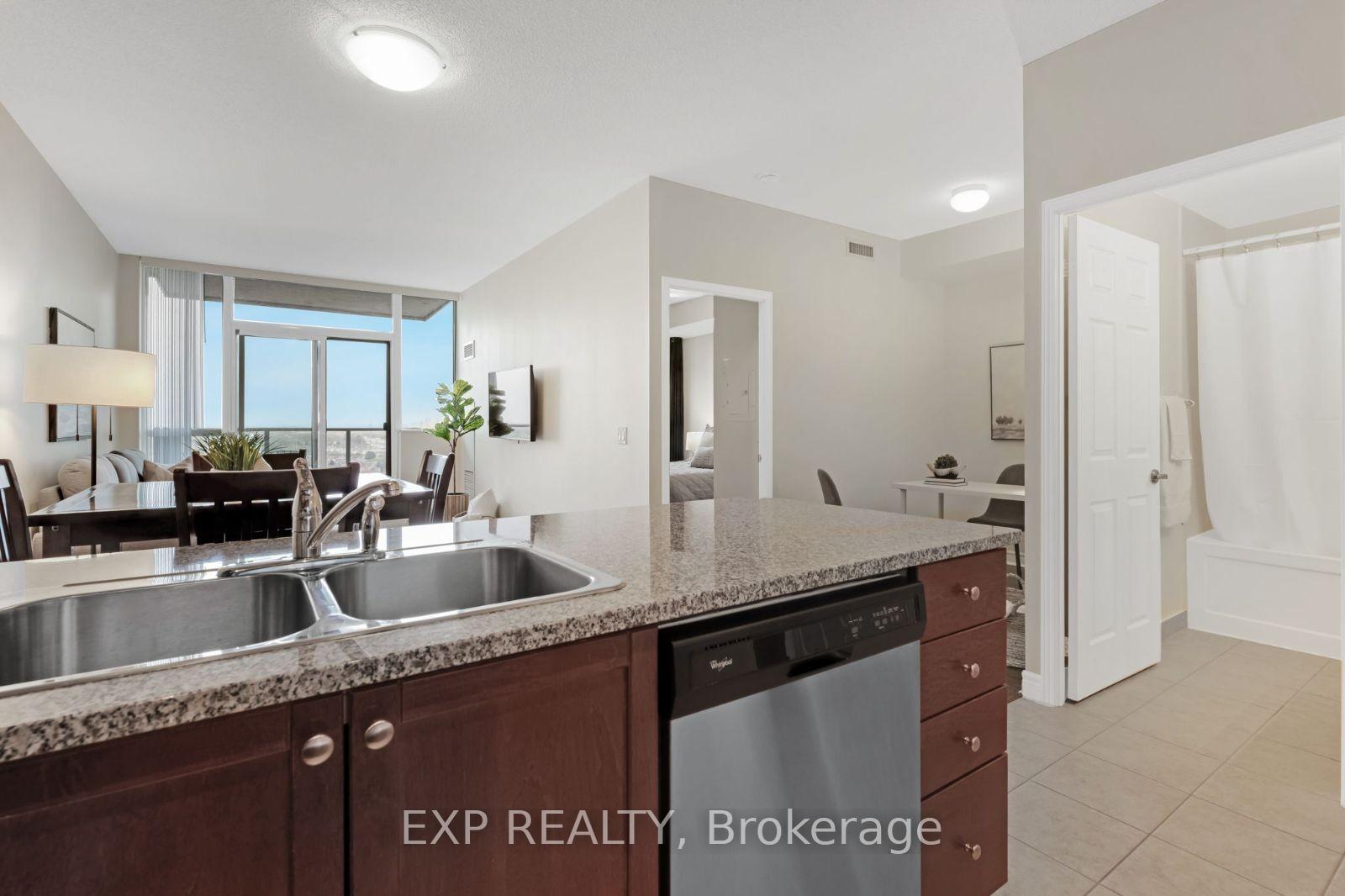 2 Bedrooms Condo at 339 Rathburn, Mississauga For sale