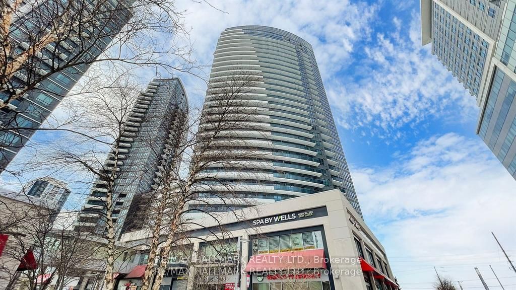 7161 Yonge Street, #2135
