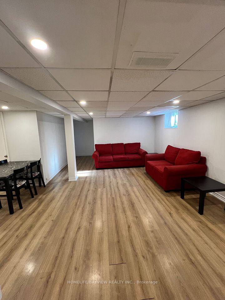 216 Ashlar