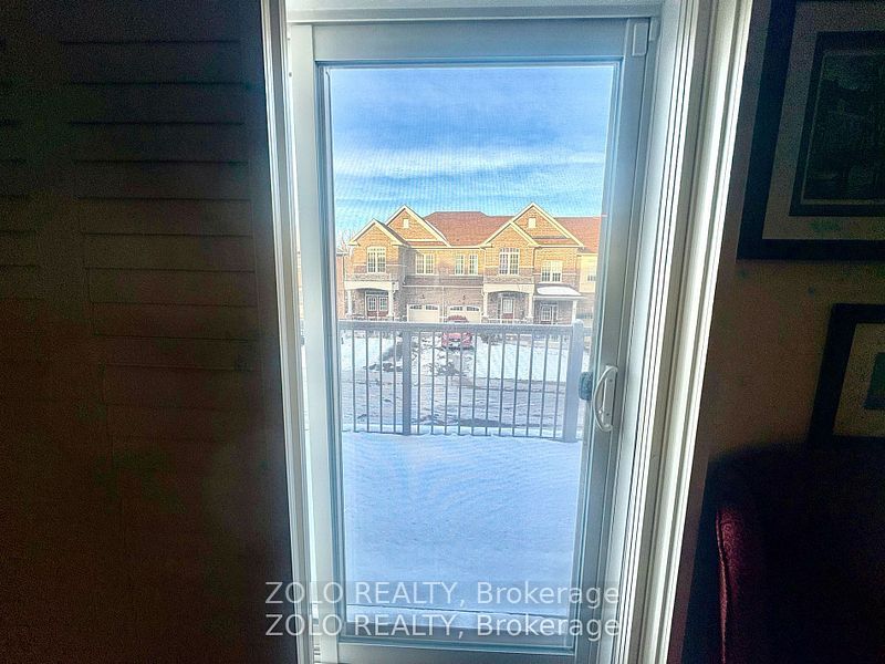 https://trreb-image.ampre.ca/bJKuv57r0wa4-EjJ6WiaerJBnUDy44tmPWbKba6C94Y/rs:fit:960:960/wm:.5:so:0:50:.4/wmsh:10/wmt:PHNwYW4gZm9yZWdyb3VuZD0nd2hpdGUnIGZvbnQ9JzY4Jz5aT0xPIFJFQUxUWSwgQnJva2VyYWdlPC9zcGFuPg/L3RycmViL2xpc3RpbmdzLzQwLzgzLzI3LzM0L3AvZGI4NjhhMmItYTc5NC00NDhlLWEyMmMtZmMwNGQ2YTQyOTU4LmpwZw.jpg