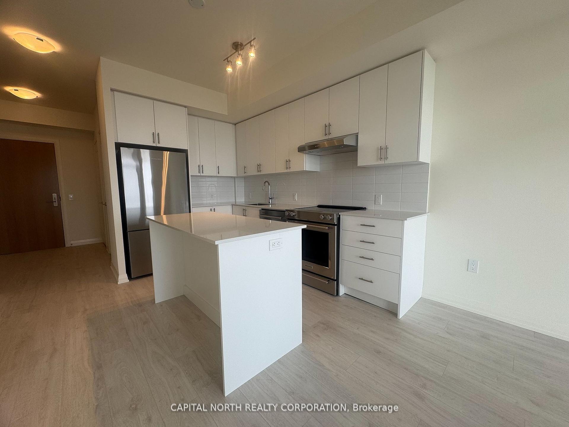 2 Bedrooms Condo at 8960 Jane, Vaughan For sale