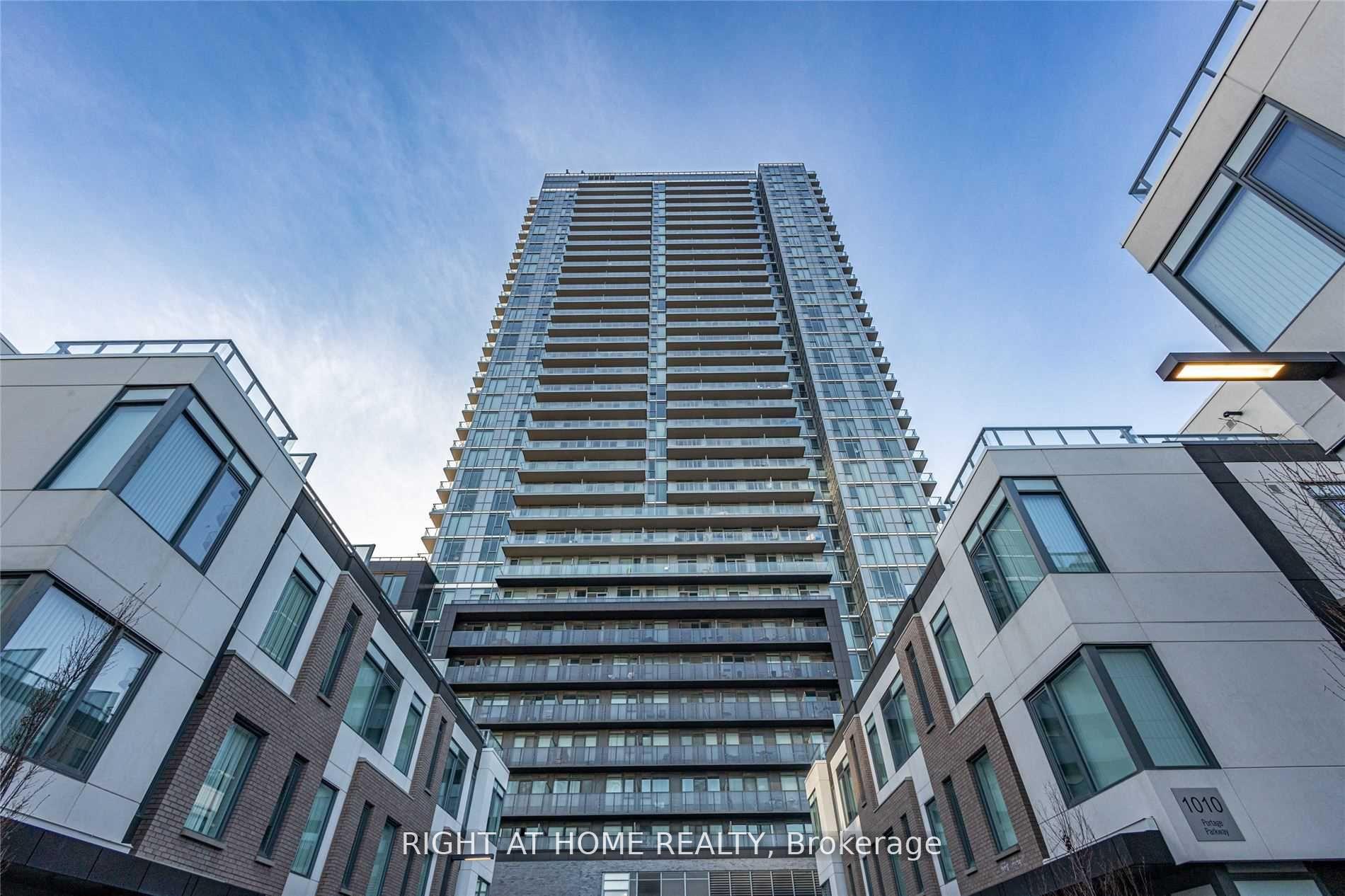 1 Bedroom Condo at 7895 Jane,  Vaughan For sale