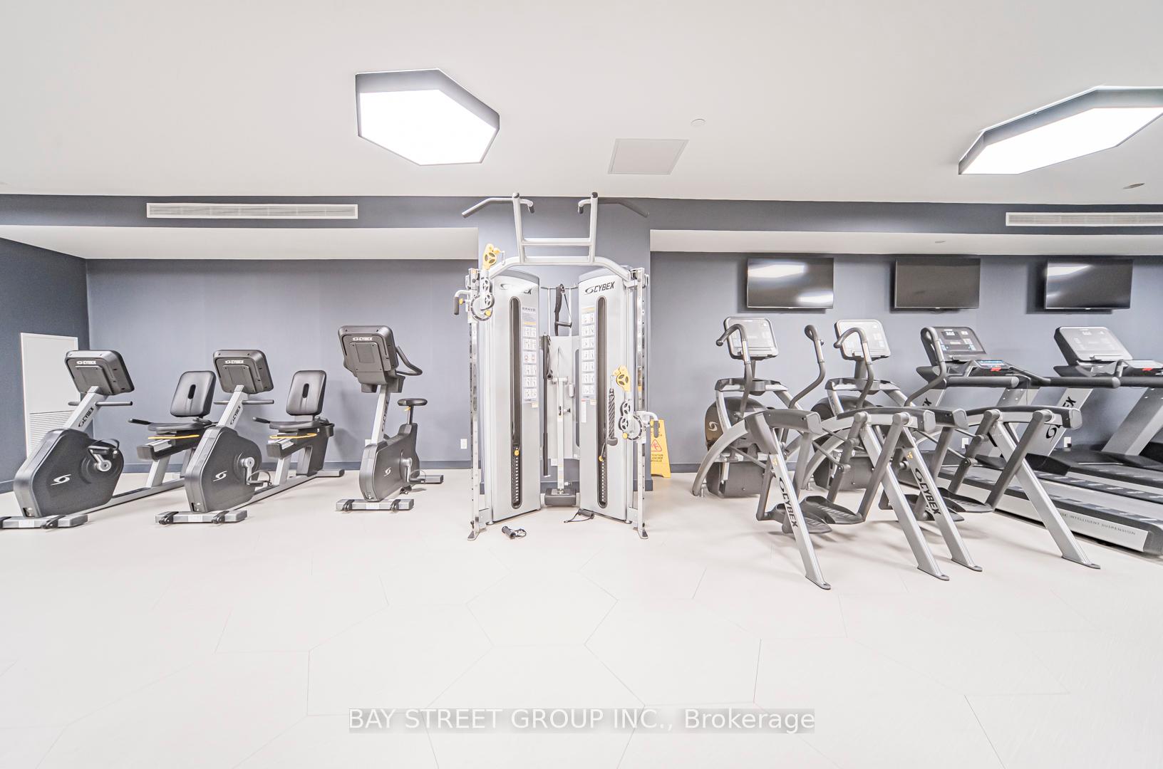 1 Bedroom Condo at 28 Freeland, Toronto For sale