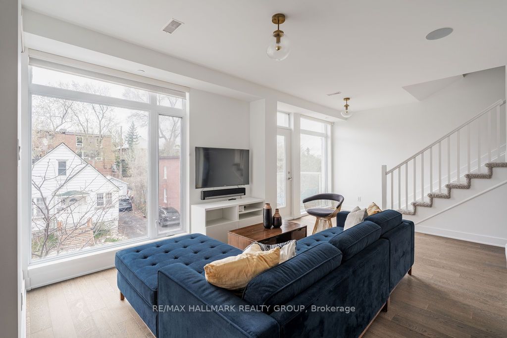 48 Holmwood Avenue, #12