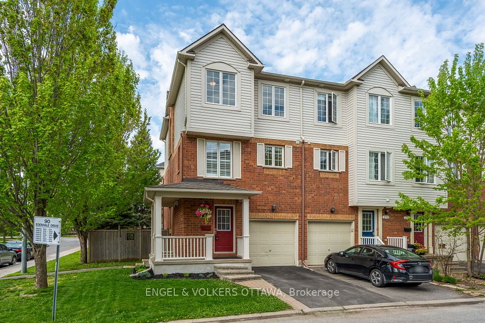 90 Edenvale
