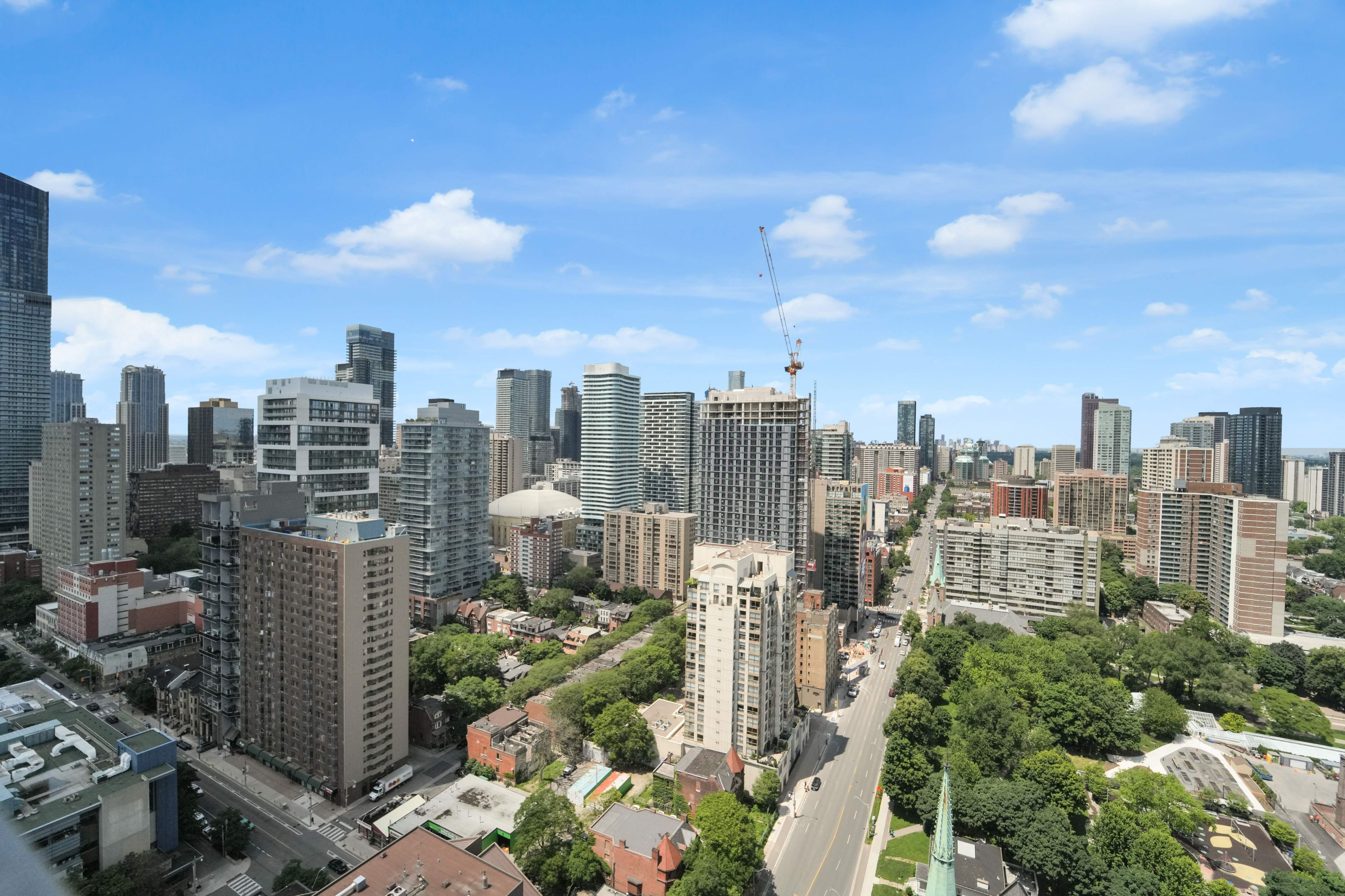319 Jarvis Street 3307
