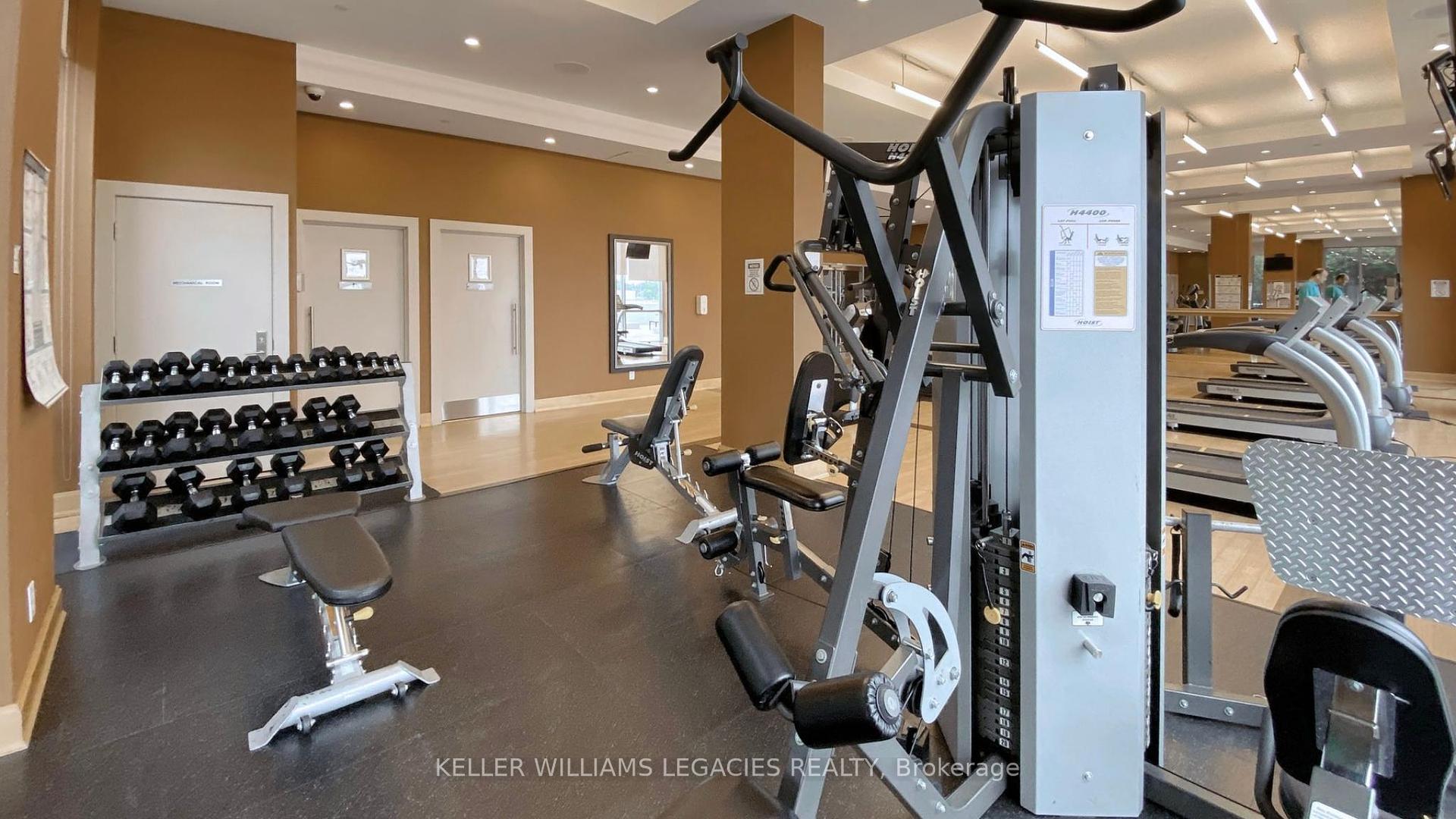 1 Bedroom Condo at 181 Village Green, Toronto For sale