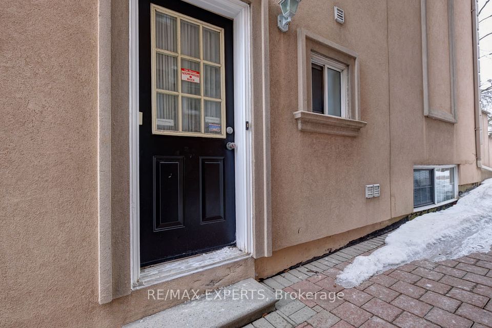3348 Bayview Avenue M