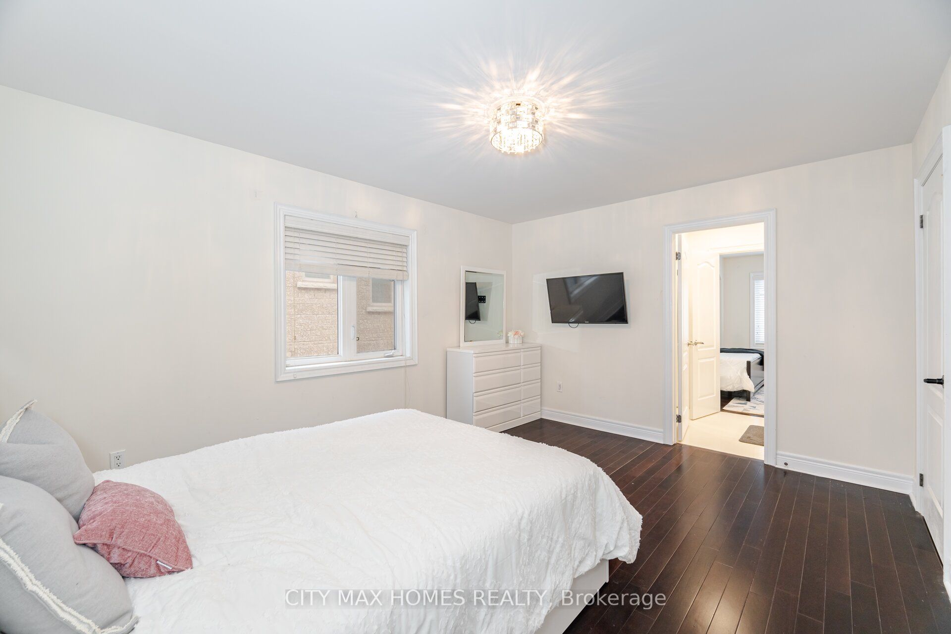 57 Beacon Hill Drive