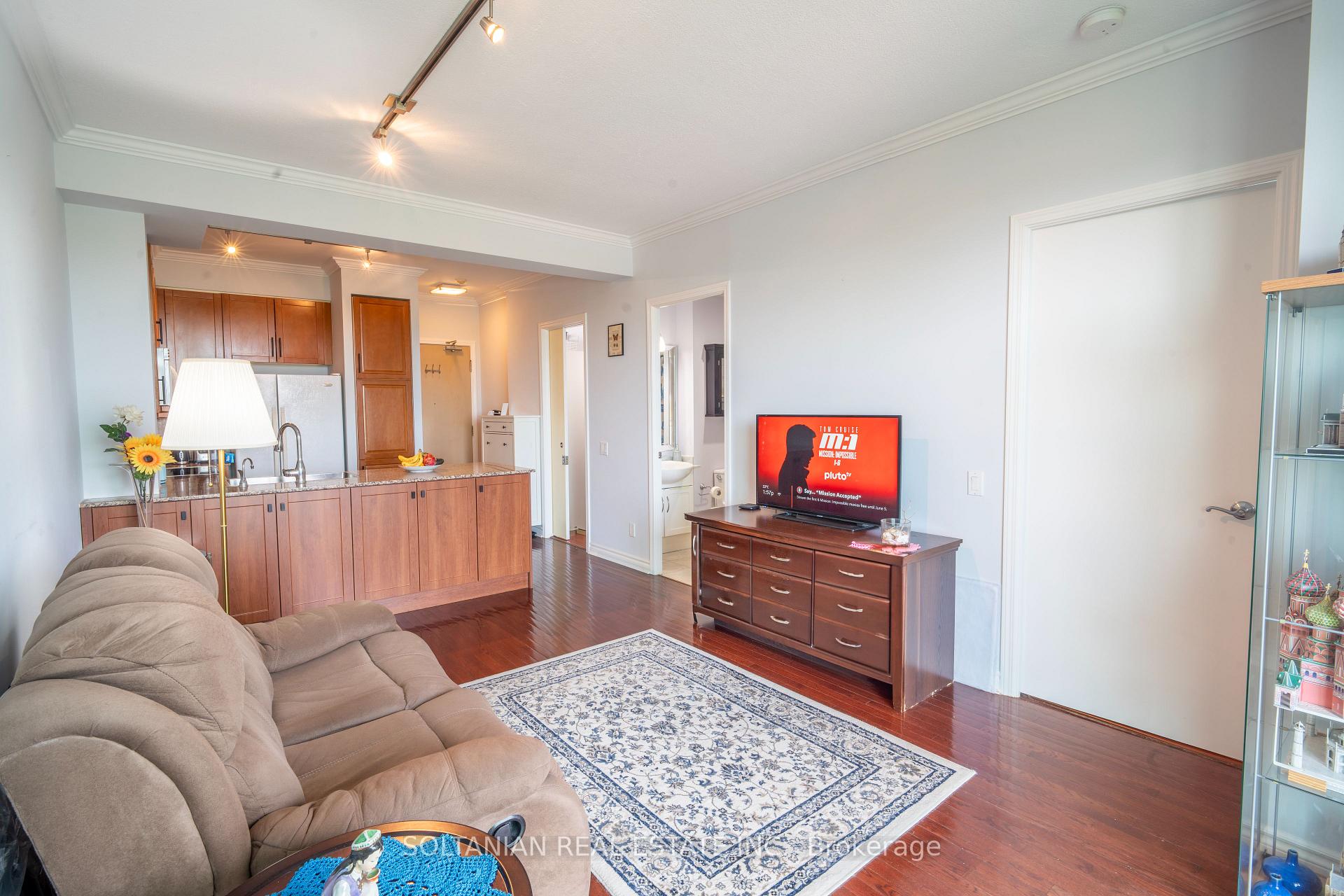 2 Bedrooms Condo at 60 Byng, Toronto For sale