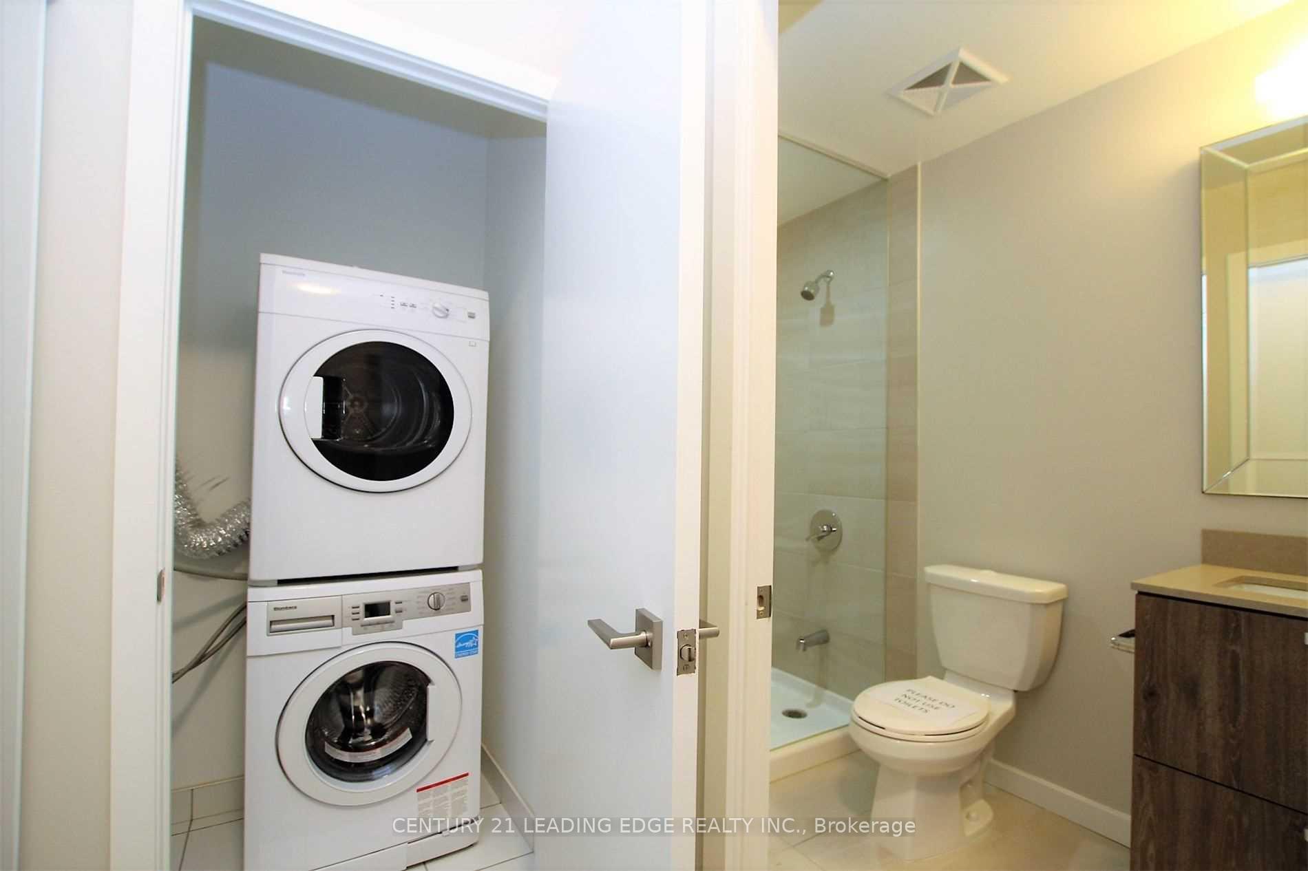 2 Bedrooms Condo at 56 Forest Manor, Toronto For sale