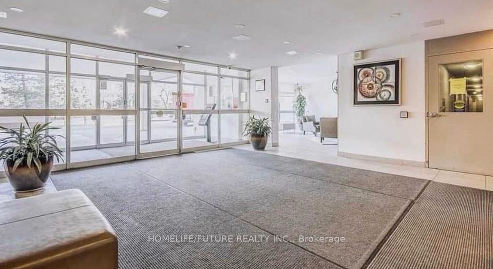 #210 - 120 Dundalk Drive, Toronto, ON M1P 4V9