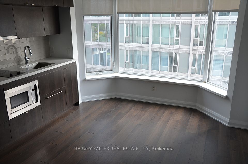 155 Yorkville