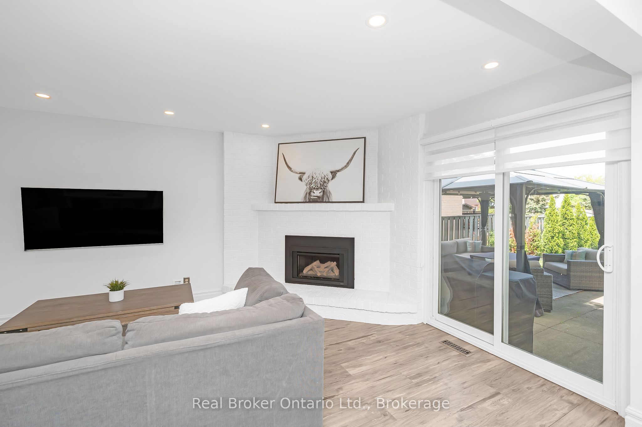 353 Macintosh Drive