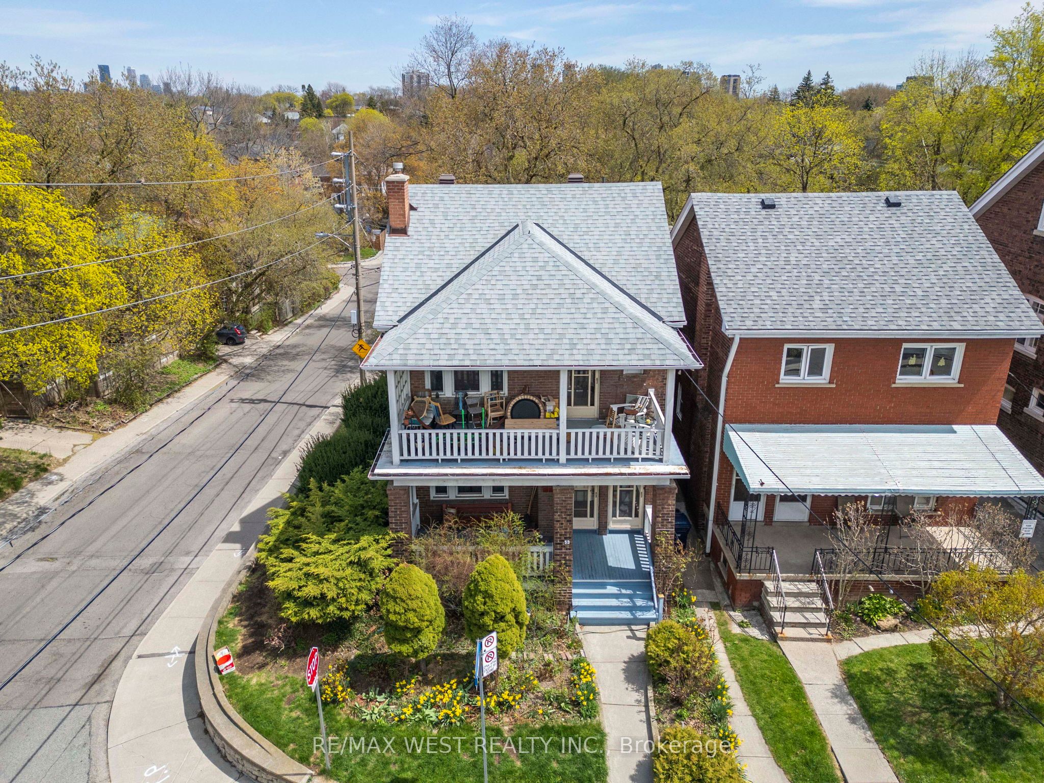53 Robina Avenue, Toronto, ON M6C 3Y5