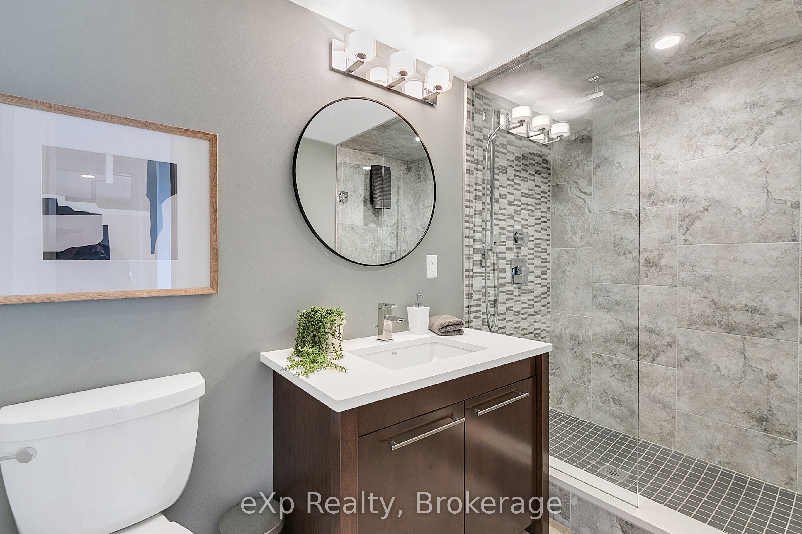 5 Father David Bauer Drive, #402