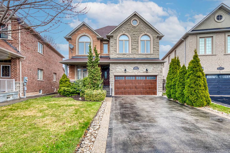 2218 Hatfield