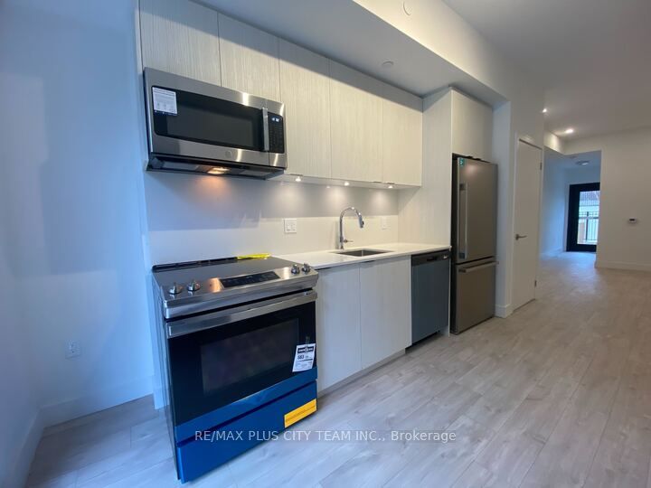 178 Clonmore Drive #BlkB #9, Toronto E06 Birchcliffe-Cliffside