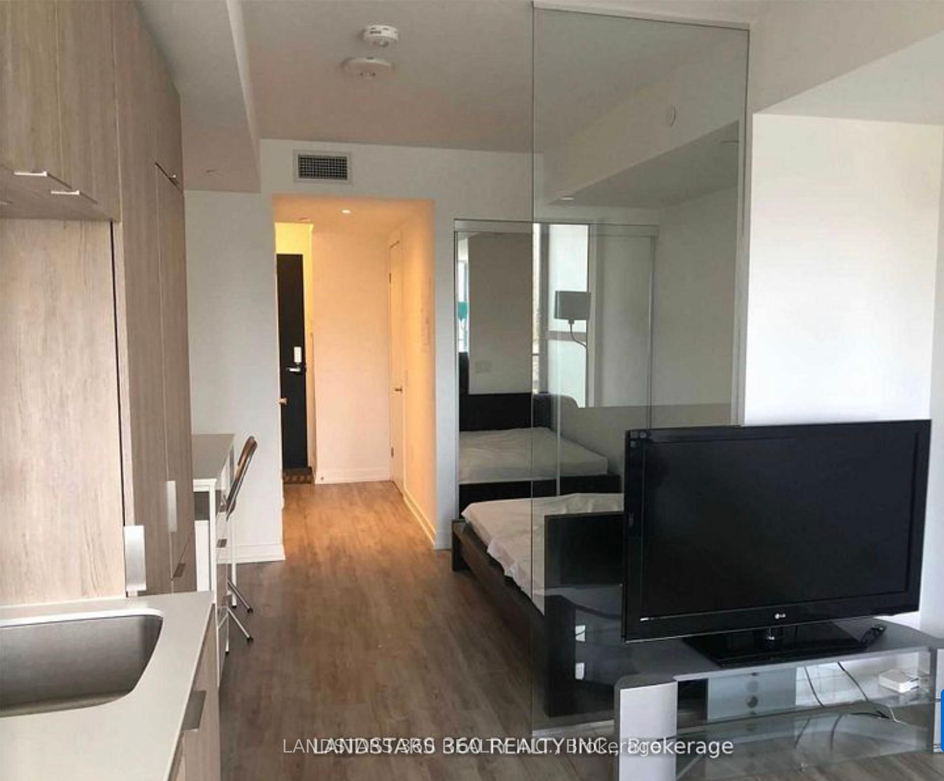 1 Bedroom Condo at 77 Shuter,  Toronto For sale