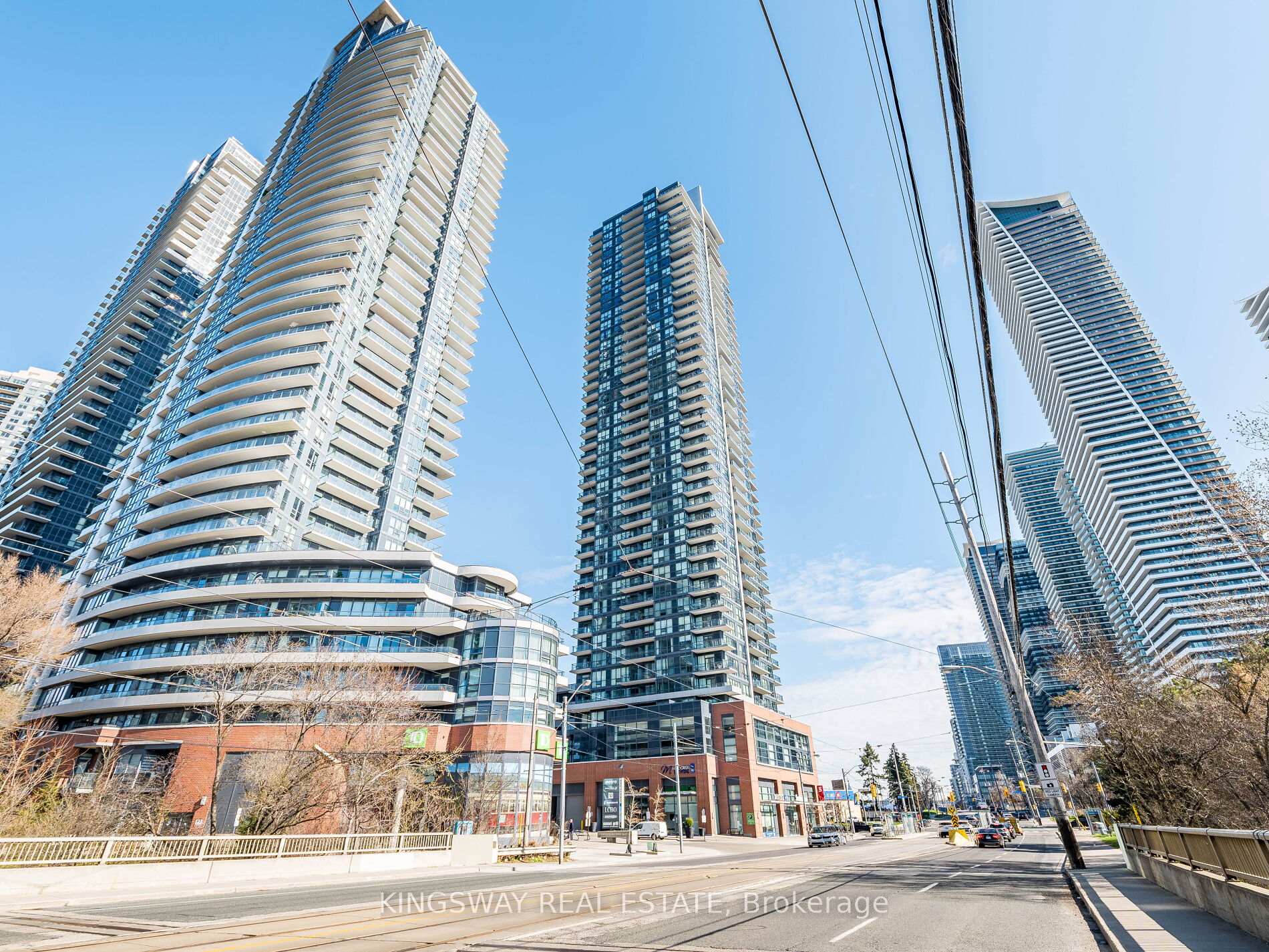 2 Bedrooms Condo at 2200 Lakeshore,  Toronto For sale