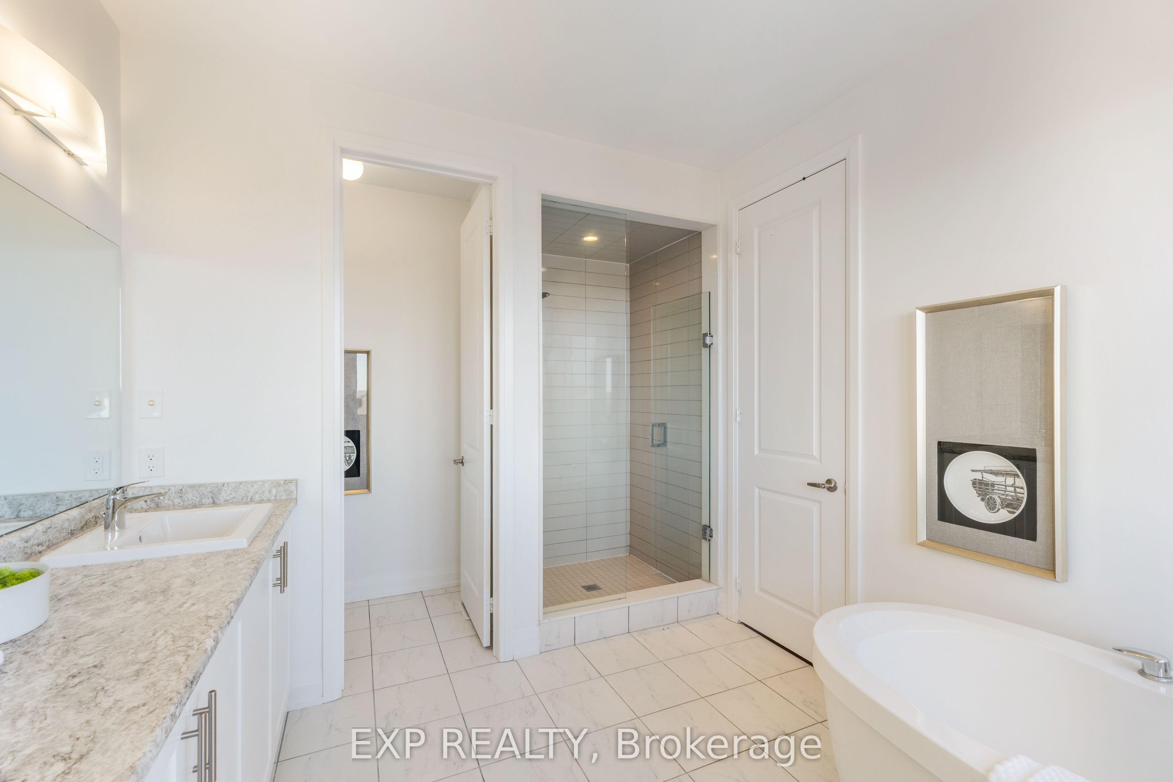 61 Frank Kelly Drive