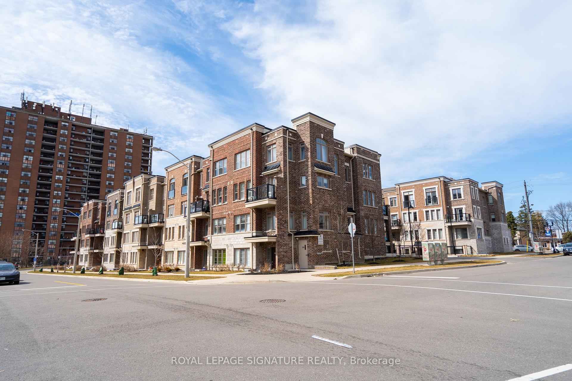 2 Bedrooms Condo at 60 Parrotta, Toronto For sale