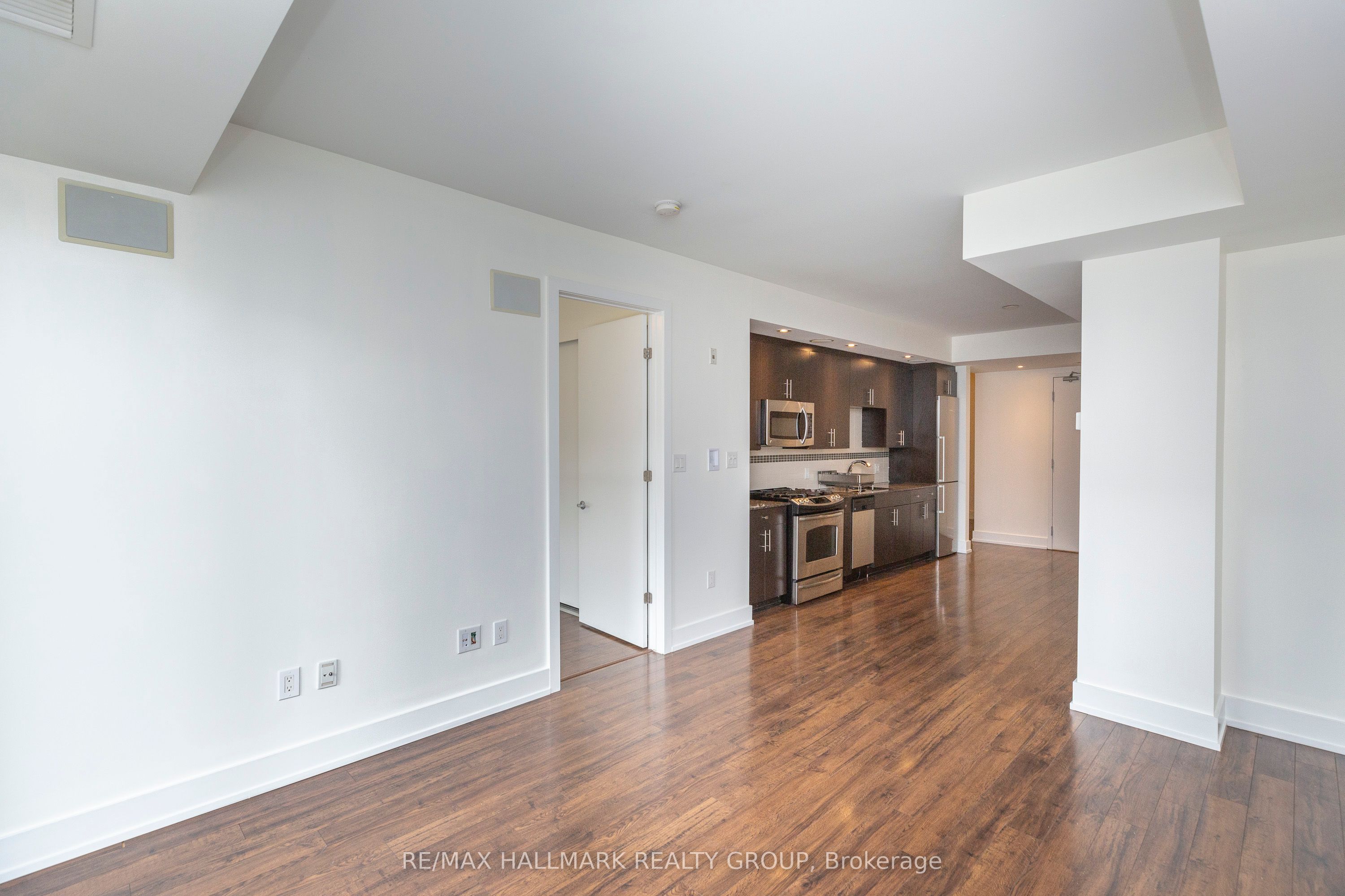 100 Champagne Avenue S #403, Dows Lake - Civic Hospital and Area 4503 - West Centre Town