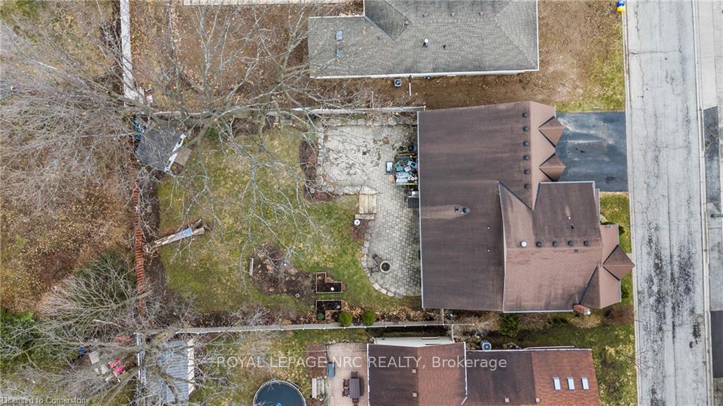 21 Raglan Street, Hamilton, ON L0R 2H0