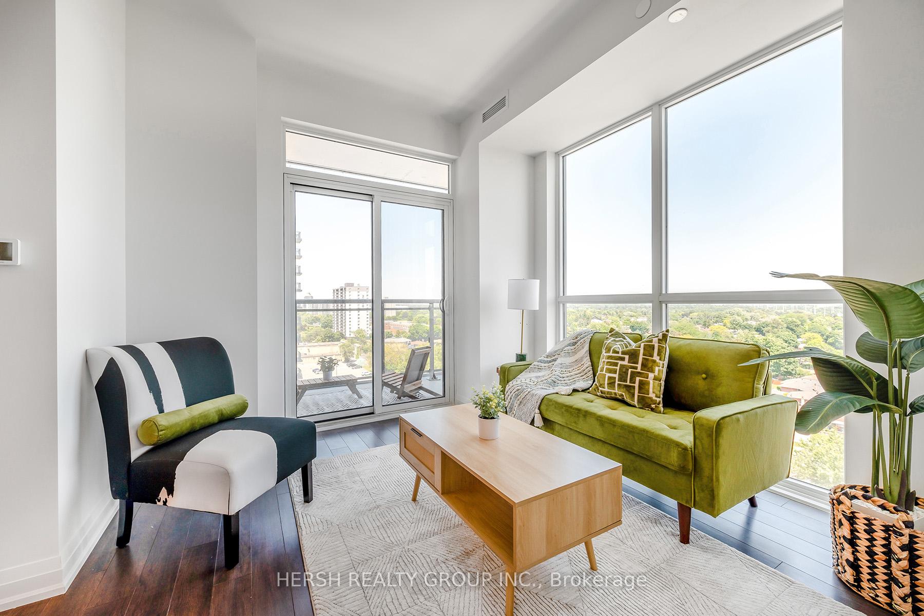 3 Bedrooms Condo at 10 Meadowglen,  Toronto For sale