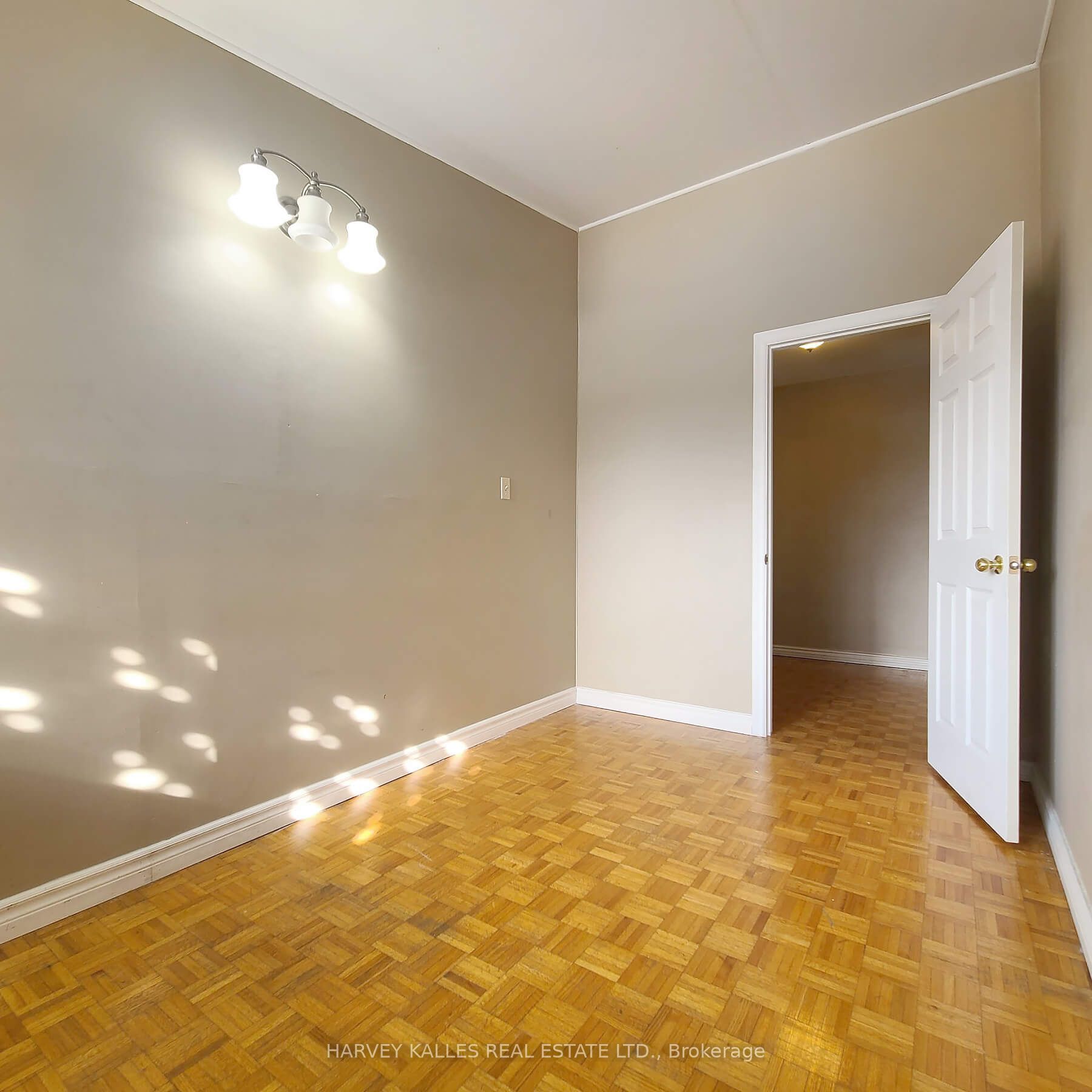 80 Blackfriar Avenue 308