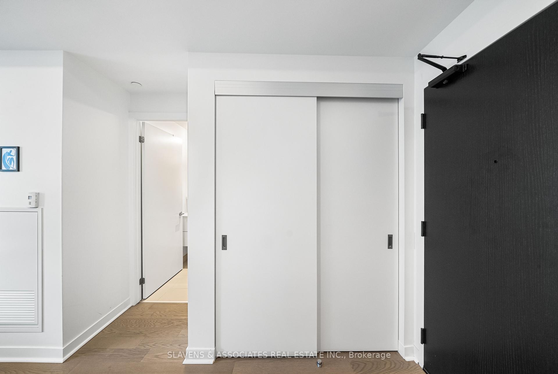 1 Bedroom Condo at 501 Adelaide, Toronto For sale