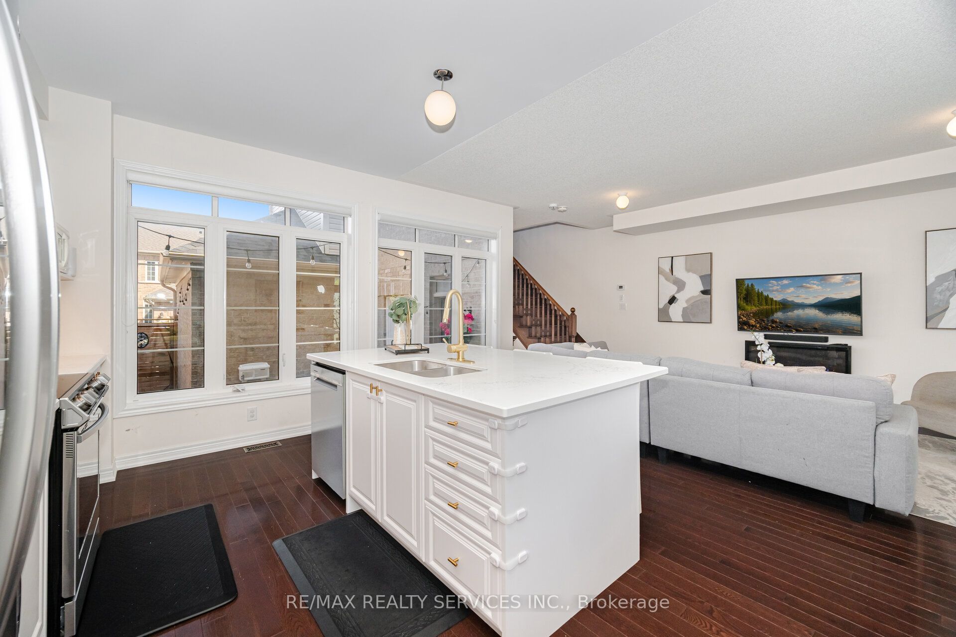 207 Clockwork Drive