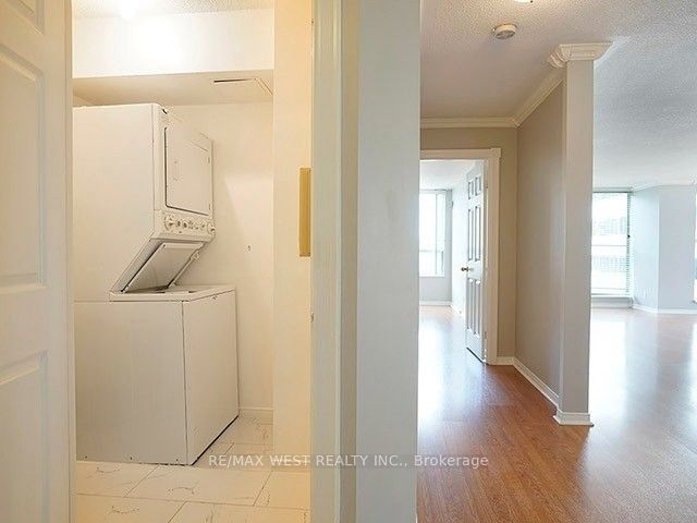 100 Upper Madison Avenue, #1903