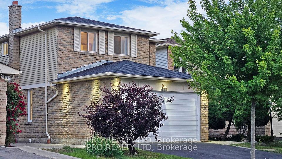 32 Dafoe Crescent, Brampton, ON L6Y 2L2