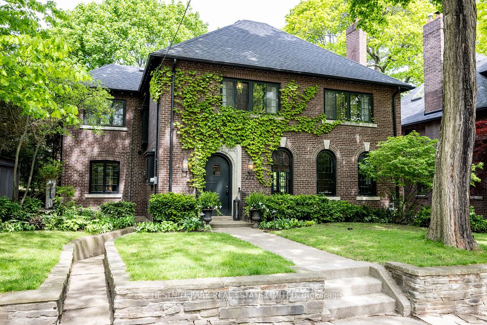 222 Rosedale Heights